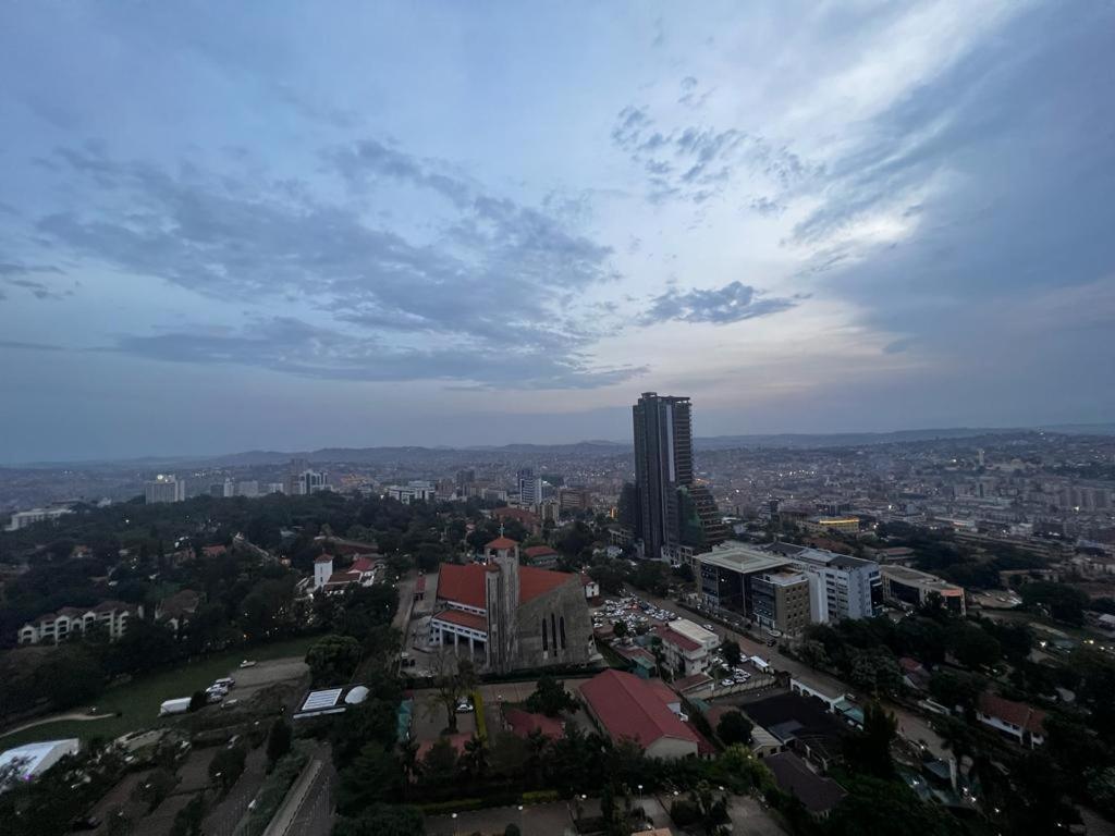 Pearl Of Africa Hotel Kampala Exterior foto